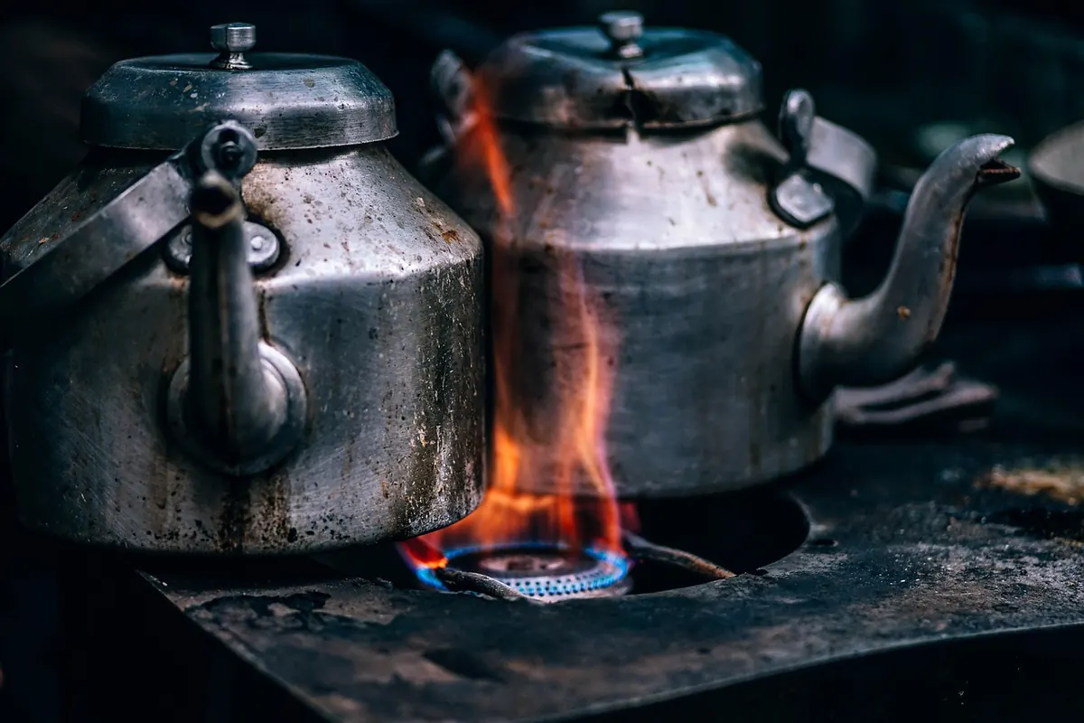How to Set Up an Indigo Vat for Cold Weather Dyeing